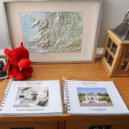 Tan Yr Allt Pwllheli Exterior foto